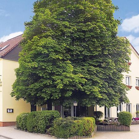 Hotel & Gasthof Zum Loewen Eisenach Exterior photo